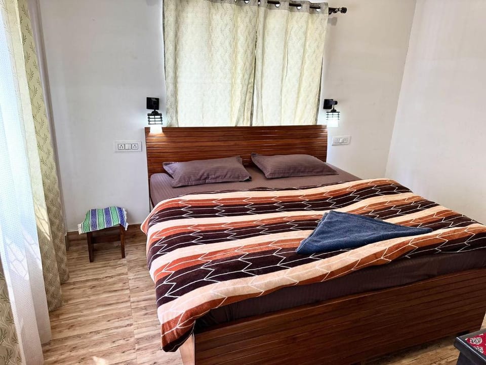 Atulya Neer Cottages Hotel in Uttarakhand