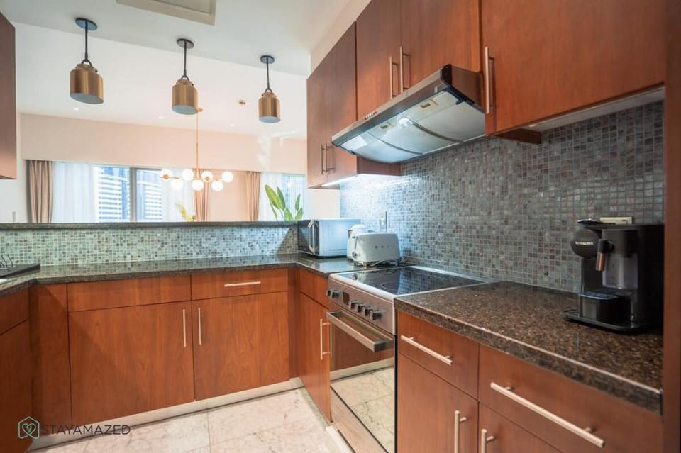 Amazing 1 BR in Central Park Tower, DIFC Apartment in Dubai