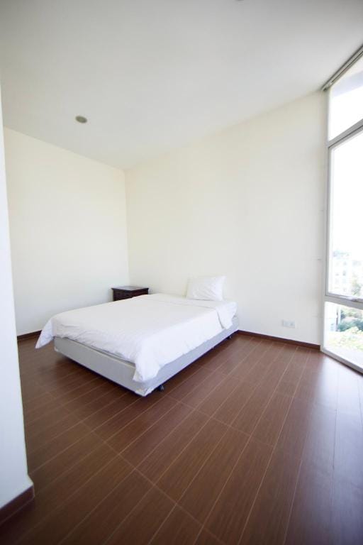 La Residence suites Apartment in Phnom Penh Province