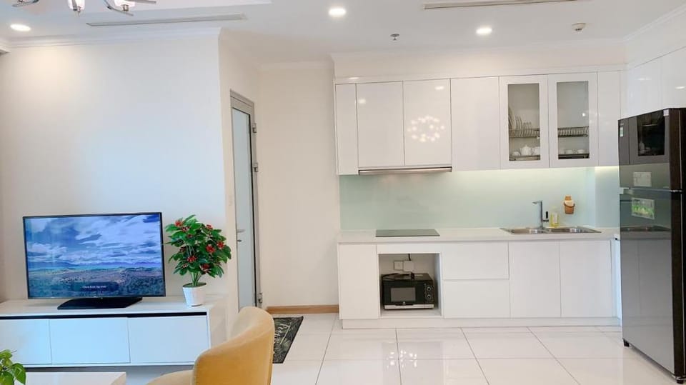 Two-bedroom Vinhomes Central Park  Apartment in Ho Chi Minh City