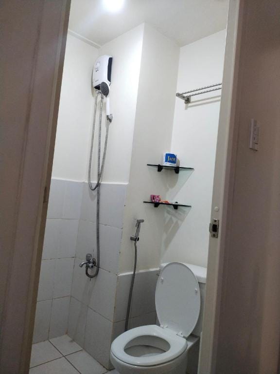affordable staycation in mandaluyong Apartment in Mandaluyong