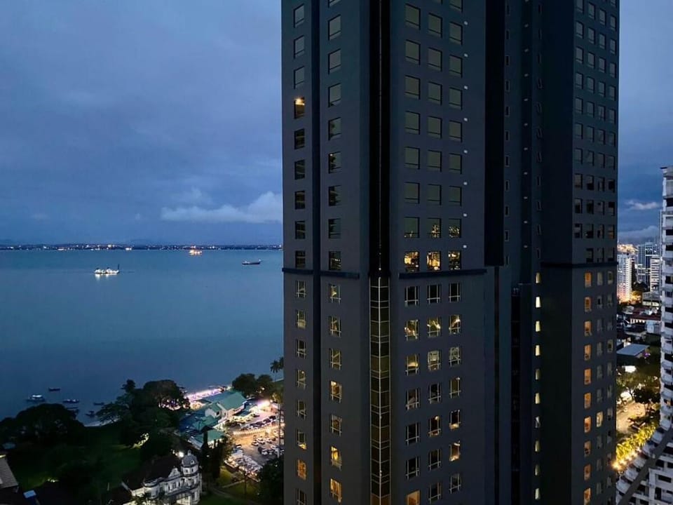 Hakuna Matata@Mansion One Georgetown Apartment in George Town