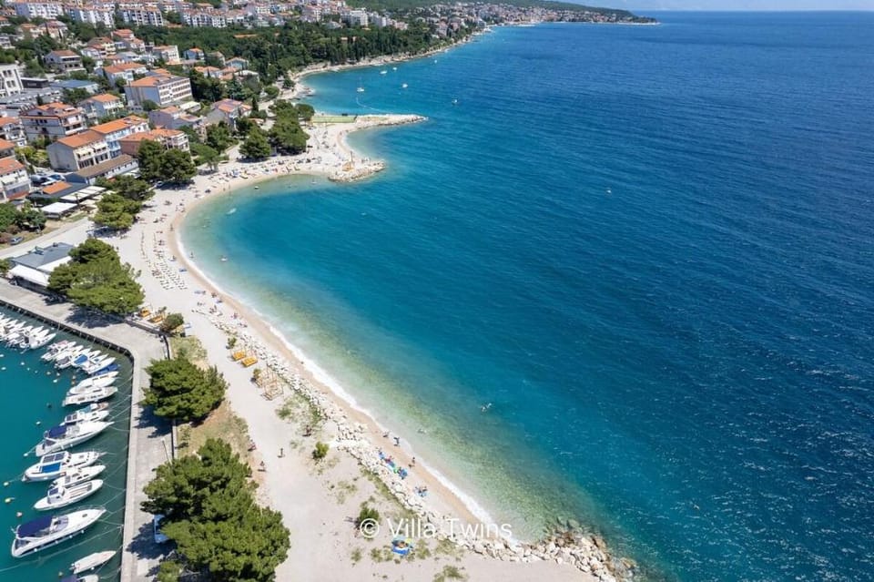 Villa Twins - Deluxe Villa in Crikvenica