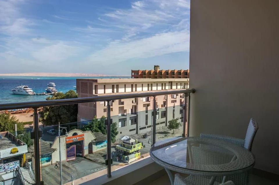 SUPERIOR SUITE WITH SEA VIEW 216 Apartment in Hurghada
