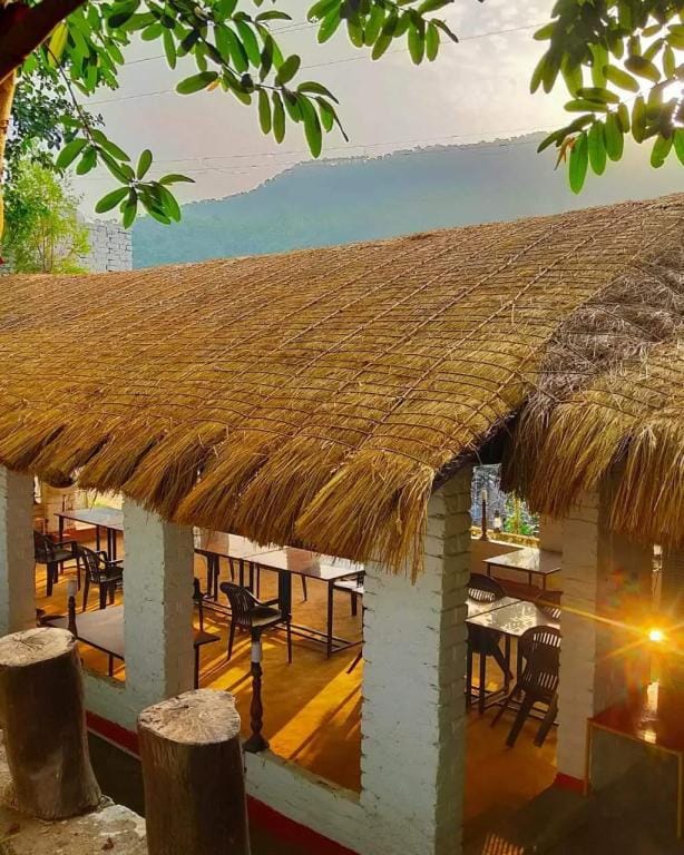 Vyomanh Home Stay Udaipur Hotel in Gujarat