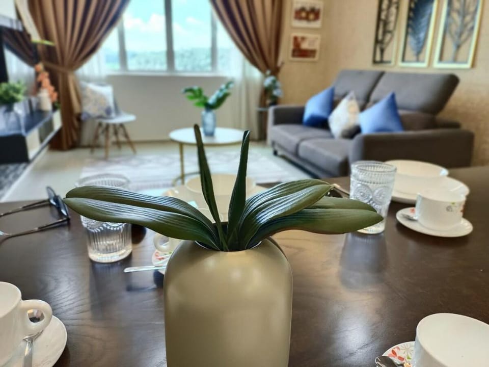 KLIA Ehsan Nilai Greenery View Family Suite Apartment in Negeri Sembilan, Malaysia