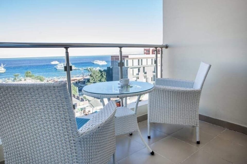 SUPERIOR SUITE WITH SEA VIEW 318 Apartment in Hurghada