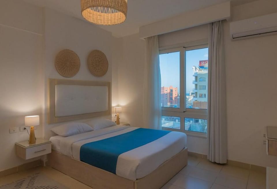 FAMILY SUITE WITH SEA VIEW 320 Apartment in Hurghada