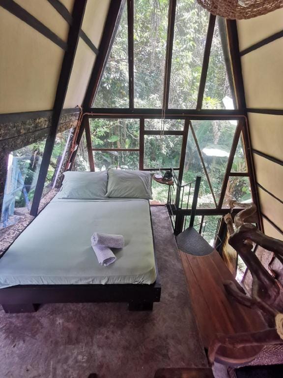Hidden garden gnome home Vacation rental in Antioquia