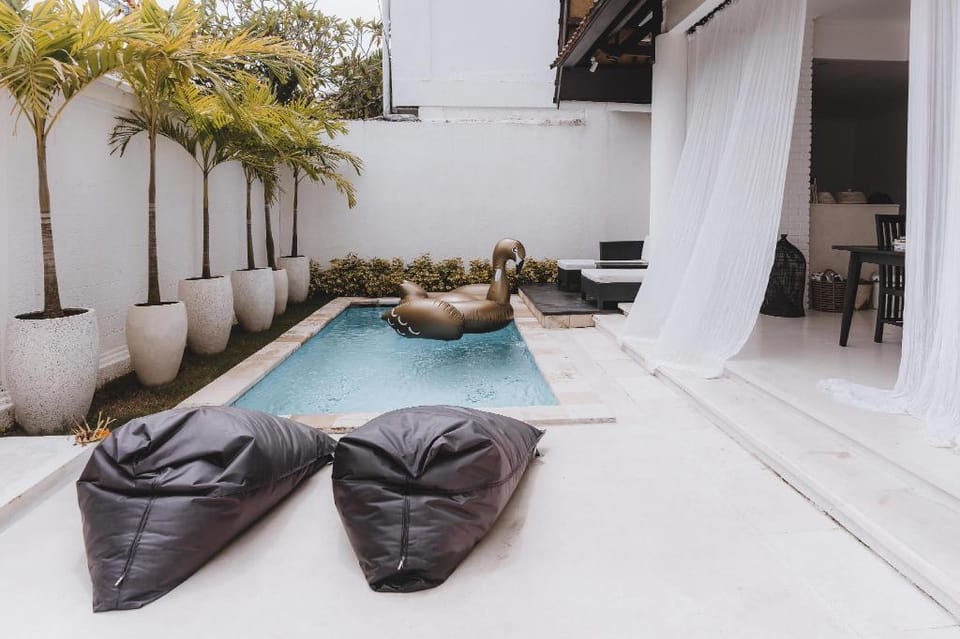 Manis Kecil | 2+1 BR Designer Pool Villa, Seminyak Villa in North Kuta