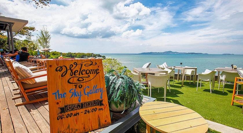 The peak towers Apartment in Pattaya City