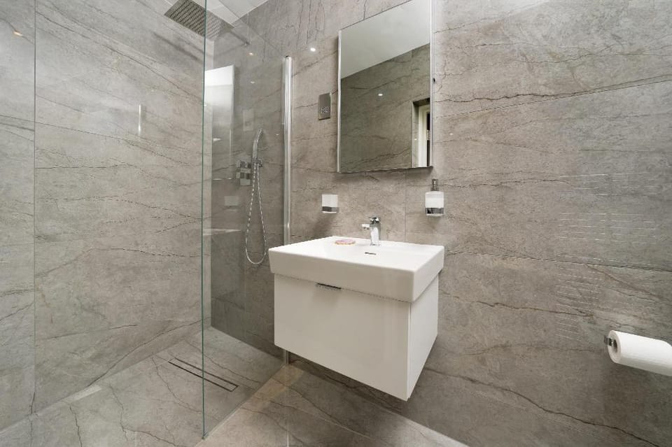 The Modern Vision Apartment in City of Westminster