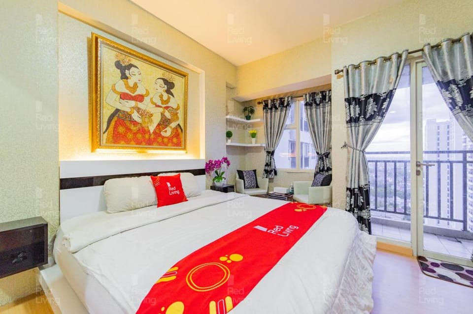 RedLiving Apartemen Margonda Residence 5 - Ens Room with Netflix and Breakfast Hotel in West Java
