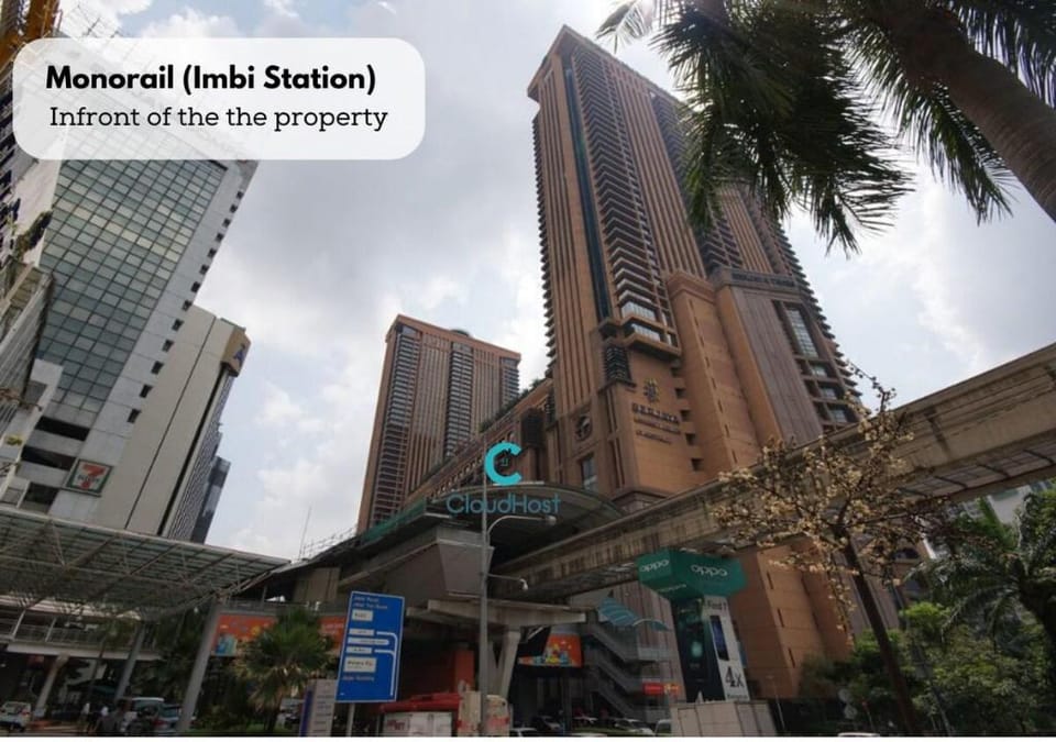 Bukit Bintang Homestay 1BR 5pax | Next to LRT and Monorail Stn | Jalan Alor Apartment in Federal Territory of Kuala Lumpur