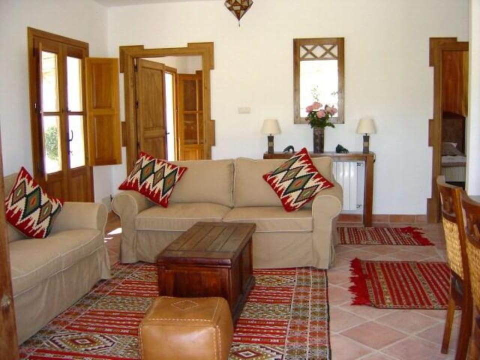 Country Villa with big Pool on Farmstead nr Ronda Villa in Sierra de Cádiz