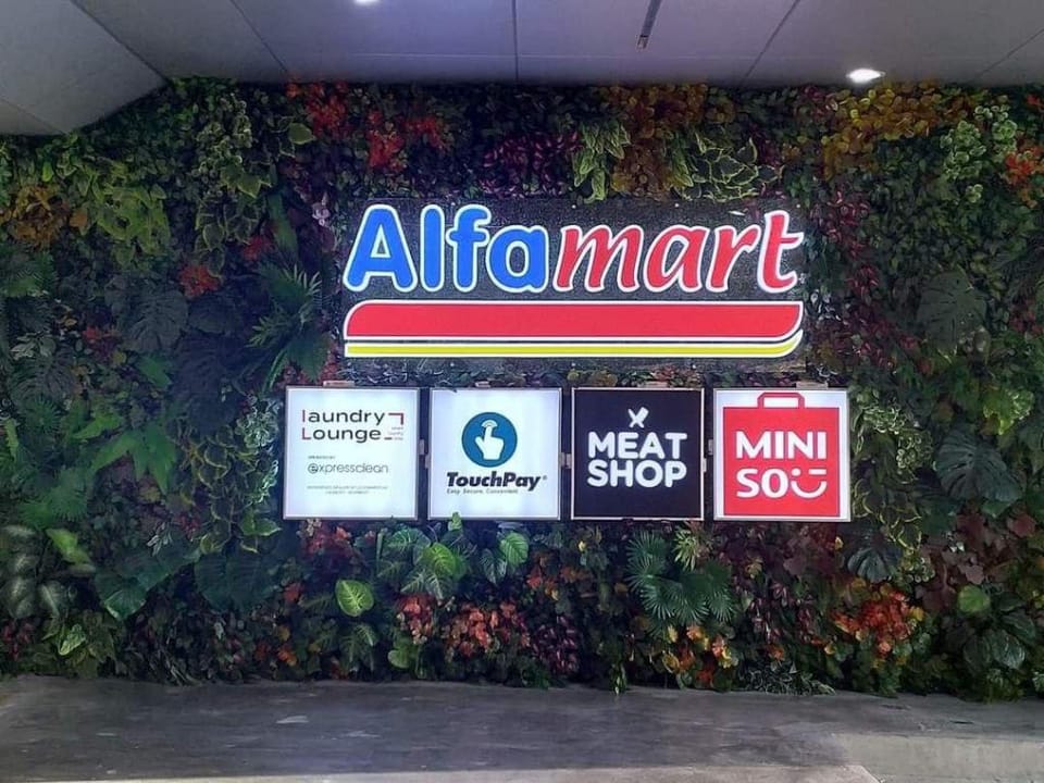 Breeze Walking Distance To PICC/WORLD TRADE 1437 Apartment in Pasay