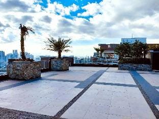 Brixton Place Kapitolyo Pasig  Apartment in Mandaluyong