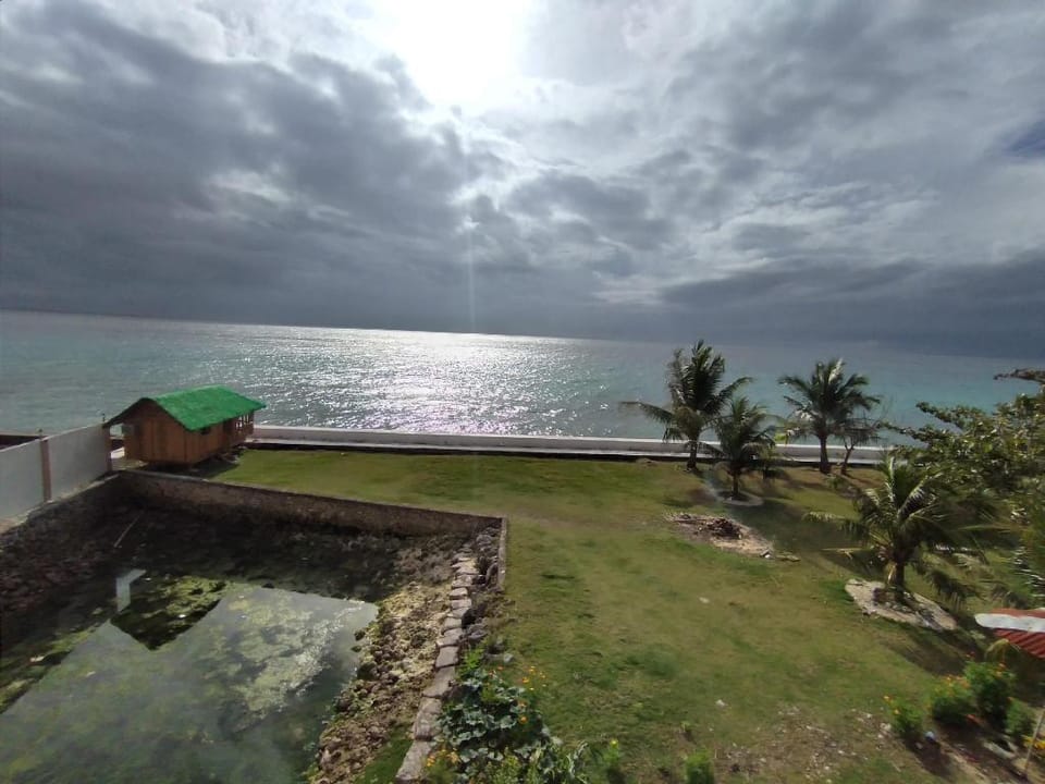 Mosah Villa Oslob Beach Resort Vacation rental in Oslob