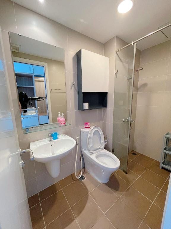 HHomes - 2BR Nice View Masteri Thao Dien &Pool GYM Apartment in Ho Chi Minh City