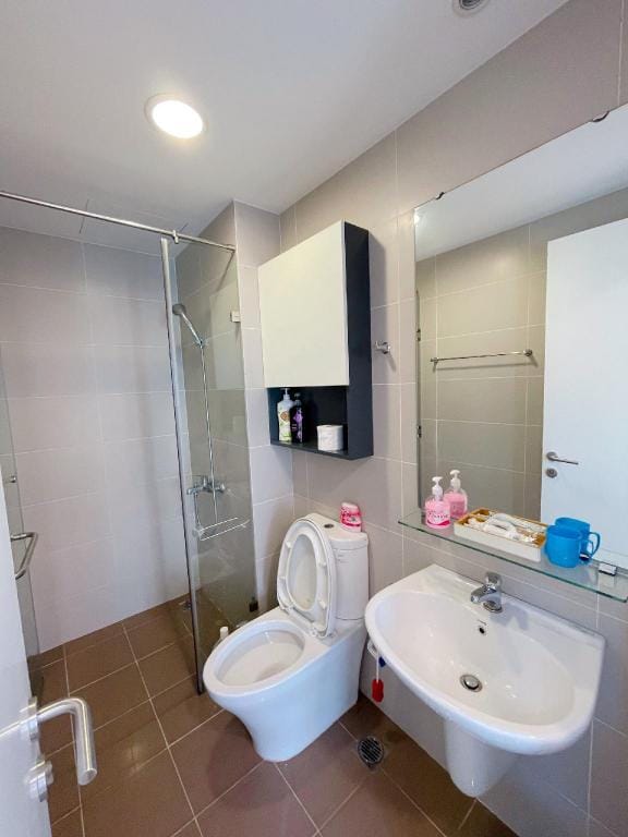 HHomes - 2BR Nice View Masteri Thao Dien &Pool GYM Apartment in Ho Chi Minh City
