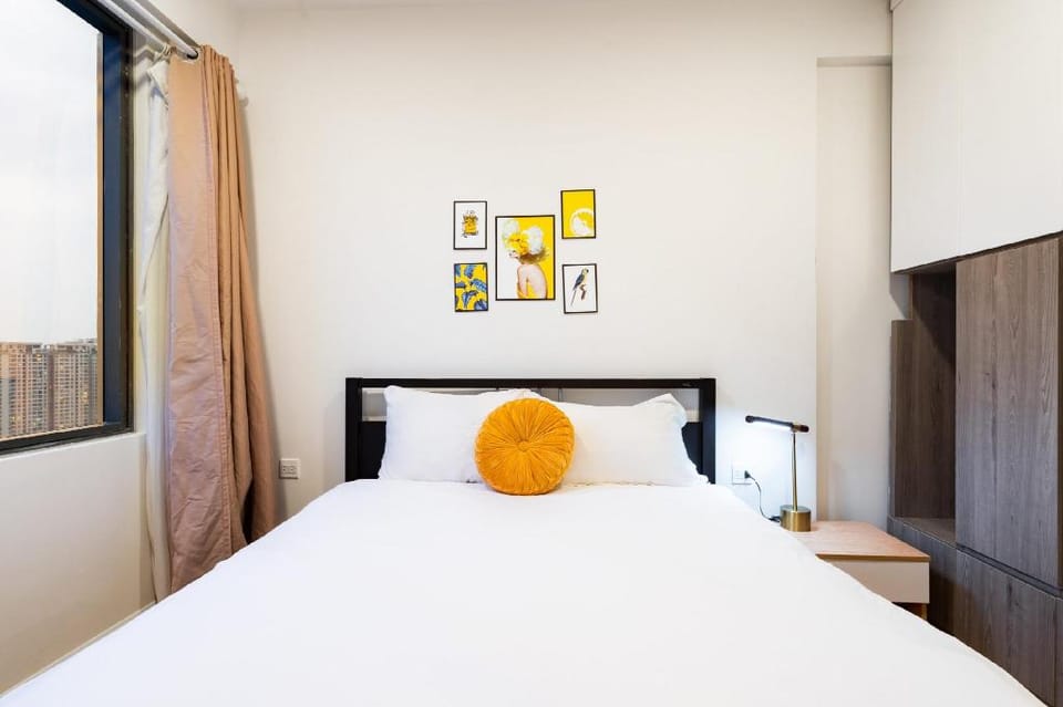 SOHO RESIDENCE 5mins Bui Vien free pick up Apartment in Ho Chi Minh City