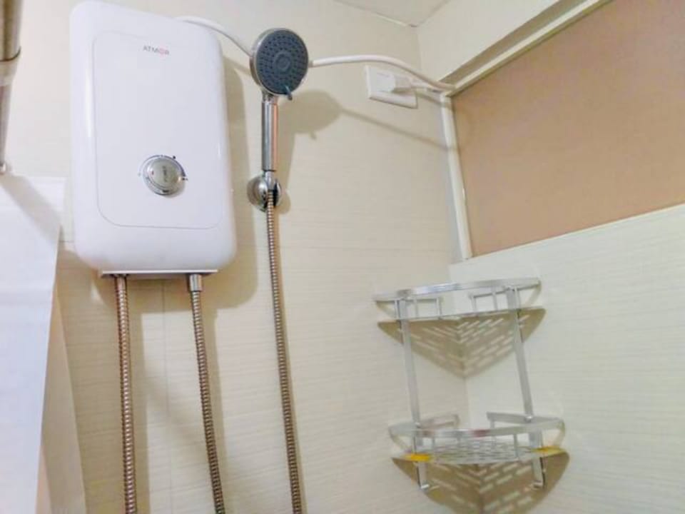 Love City Entire Place Condominium Apartment in Pasig
