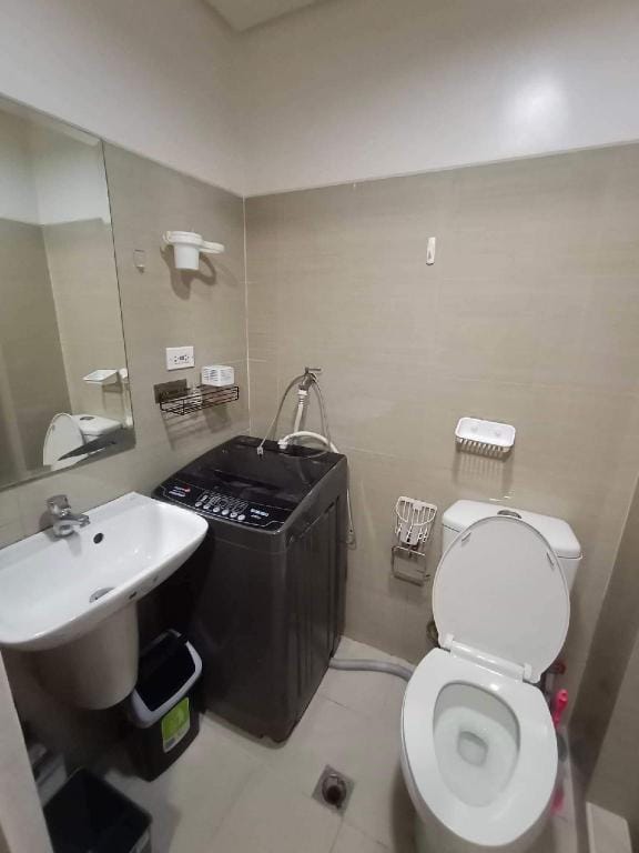 Airport /moa / US Embassy Nearby Condo At shore  Apartment in Pasay