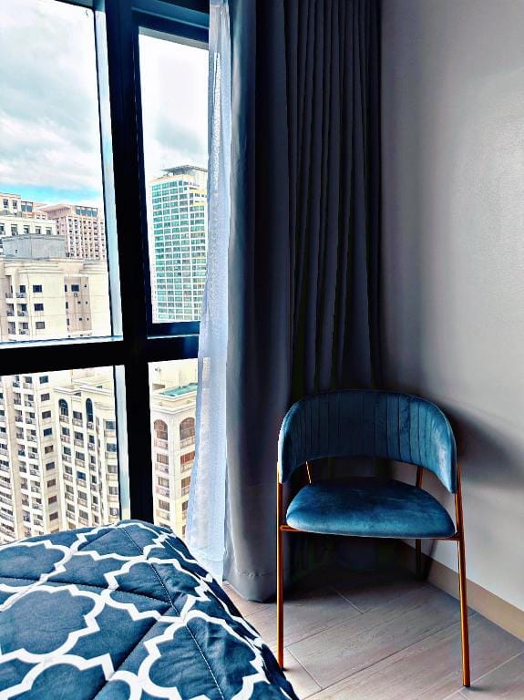Eastwood High Life  - Spectacular City View Vacation rental in Pasig