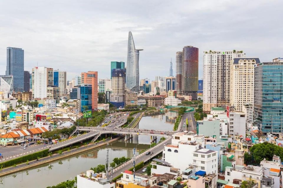 Luxurious 2Brs Apt, River view Apartment in Ho Chi Minh City