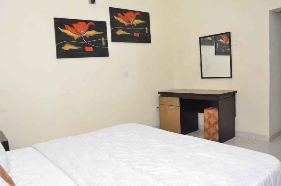 Cozy 4 Bedroom Apartment for Family Holidays Apartment in Lagos