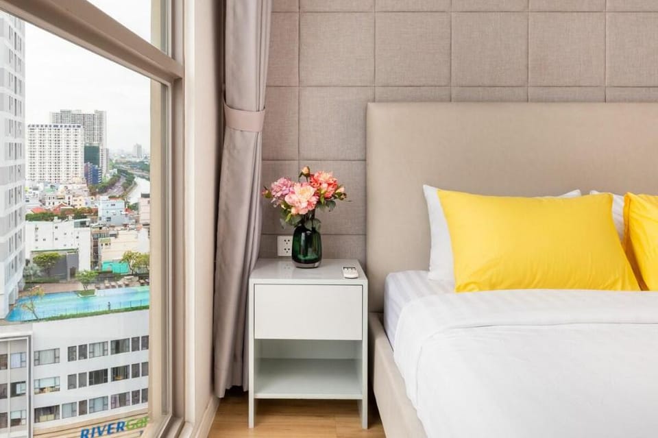 SUPER LUX & LARGE 3Brs Apt Apartment in Ho Chi Minh City