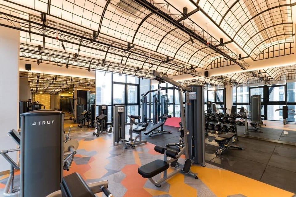 Scarletz Studio KLCC 4pax 100Mbps City View Pool Apartment in Federal Territory of Kuala Lumpur