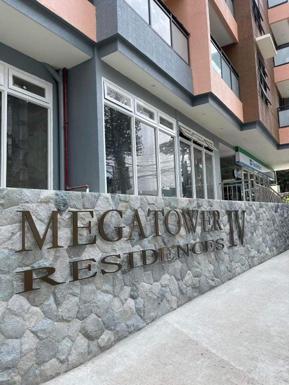 Pines Stay 6F -4 Condotel NearSM&Burnham MEGA 4 Apartment in Baguio