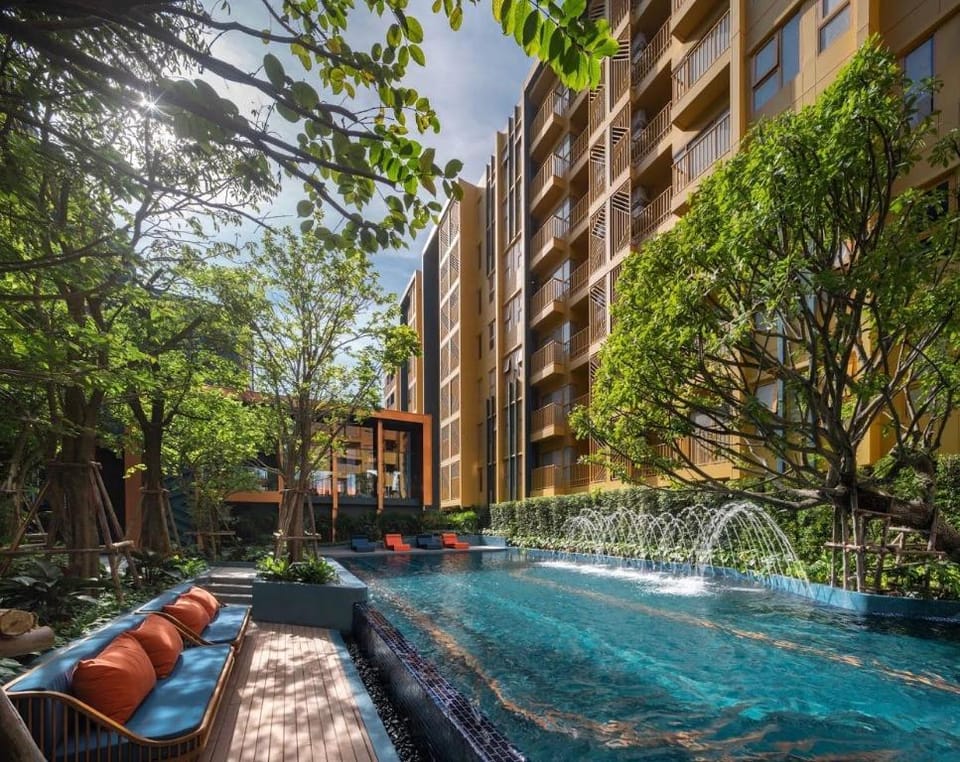 Resort Style BTS On Nut Free Shuttle, Netflix&Wifi Vacation rental in Bangkok