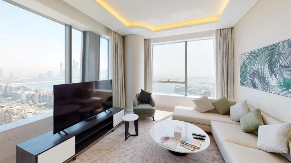 One Bed Apartment in Palm with Amazing Views Apartment in Dubai