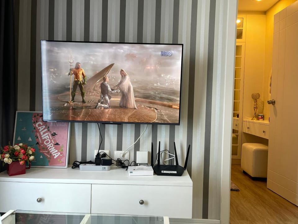 Love on top @The Blu X (Top Floor)Seaview Apartment in Chon Buri Changwat