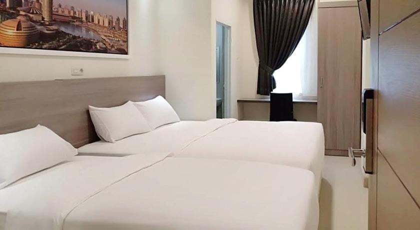 TwoSpaces Living at Maximus Inn Hotel in Indonesia
