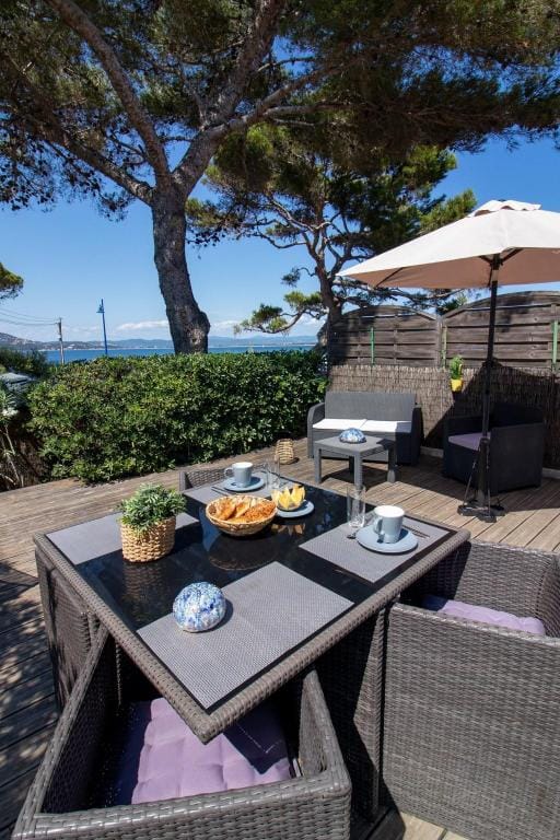 Le Bastidon, charmant studio 2 pers avec vue mer, idéalement situé Apartment in Hyères