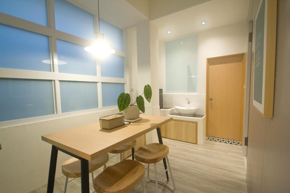 great feeling bitty garden hostel 216 family room Vacation rental in Kaohsiung