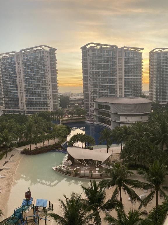 Azure Executive Room Beachview Villa in Paranaque
