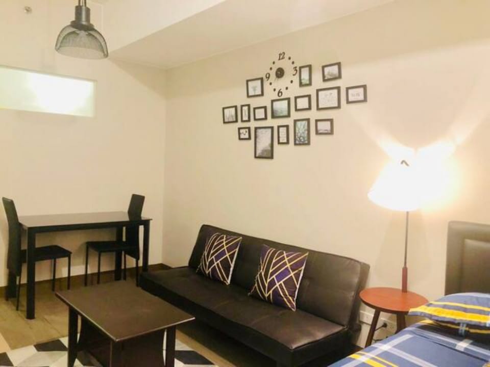 Fully Furnished condominium in Cubao Apartment in Pasig