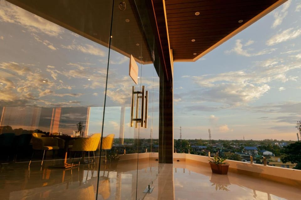 THE CHIPHOONG INN Hotel in India