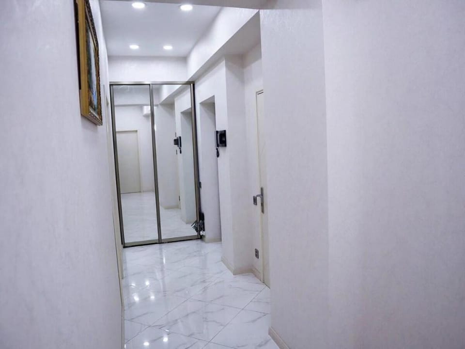 Explore Baku from YSB Apartment Apartment in Baku