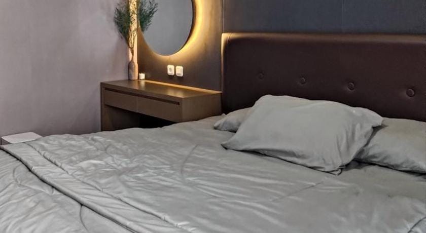 Apartemen Bale Hinggil SVIP studio Apartment in Surabaya