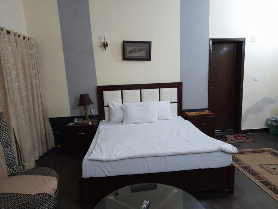 Capetown Guest House Islamabad Vacation rental in Islamabad