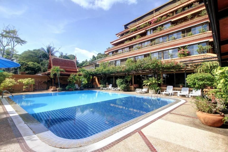 Kata-Karon beaches + tropical pool in paradise Apartment in Rawai