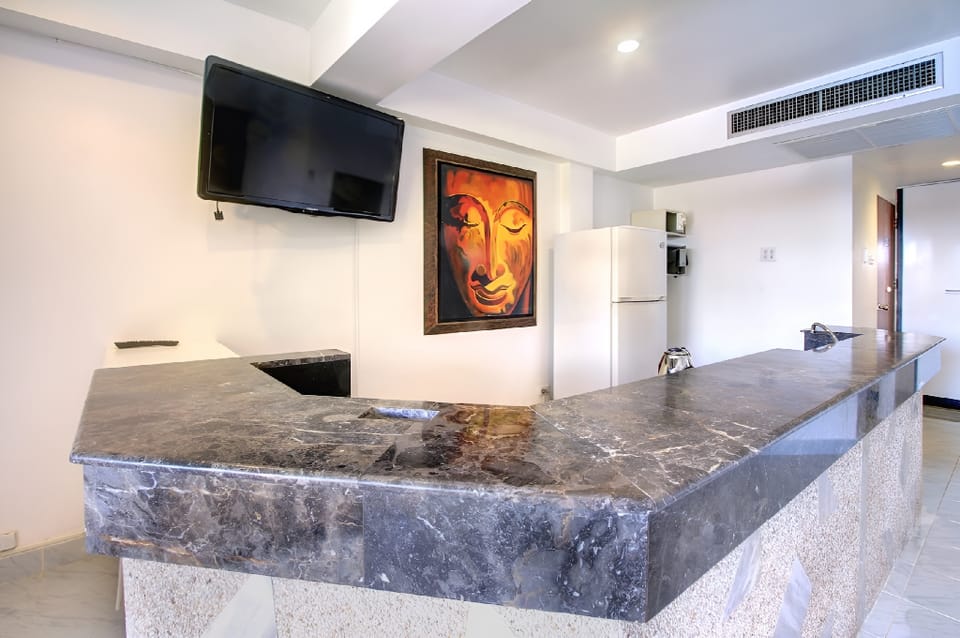 Kata-Karon beaches + tropical pool in paradise Apartment in Rawai