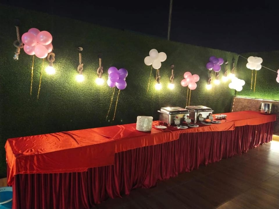 Divine Residency by JMD Group Near Yashobhoomi & Delhi IGI Airport Hotel in Gurugram