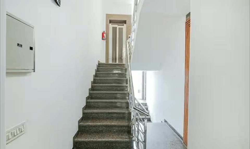 Divine Residency by JMD Group Near Yashobhoomi & Delhi IGI Airport Hotel in Gurugram
