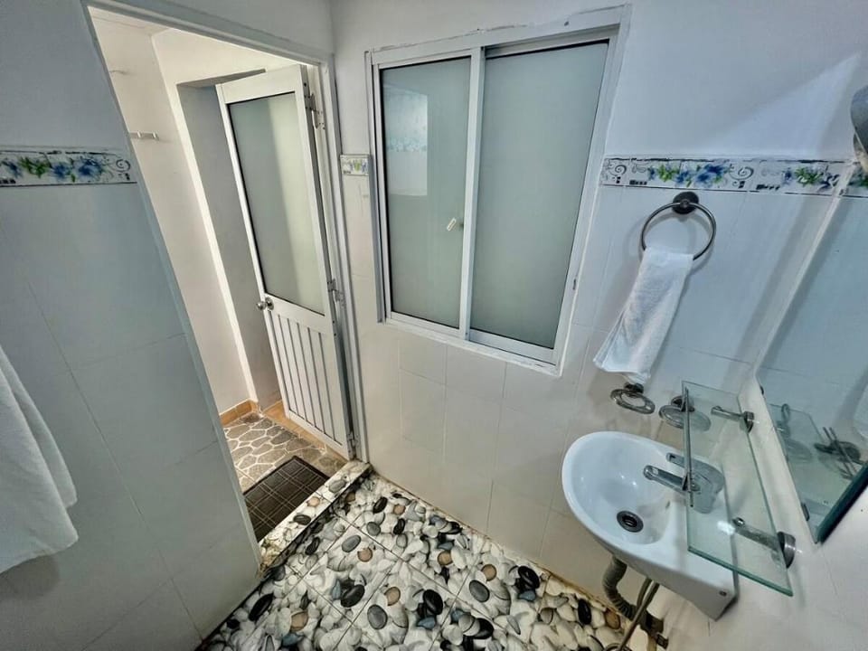 Affordable Room in midtown close to Pullman hotel Vacation rental in Ho Chi Minh City